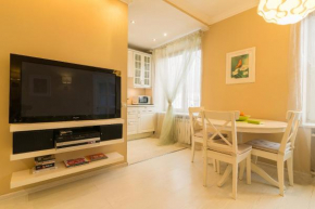 Business Class Apartment Smolenskaya